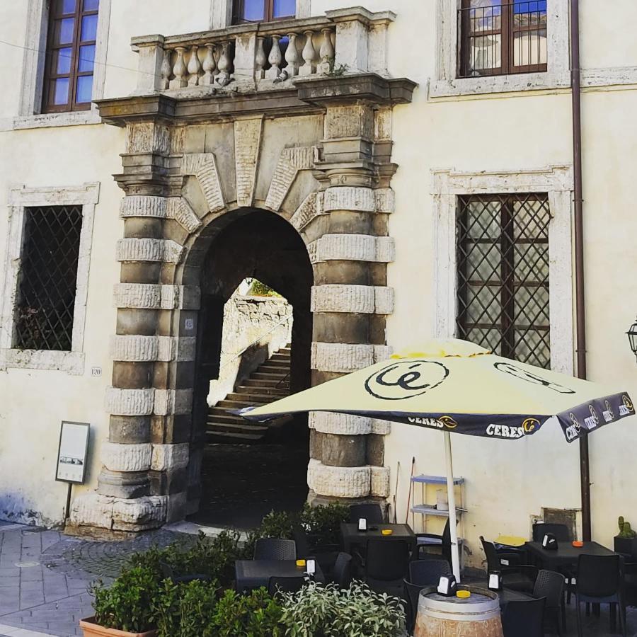 La Chascona Di Farnese Casa Di Tufo Nel Borgo Apartment Bagian luar foto